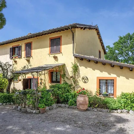 Il Grappolo E La Rosa - Sagrantino Farm stay